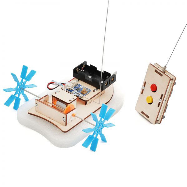Remote Control Paddle Boat - Image 2