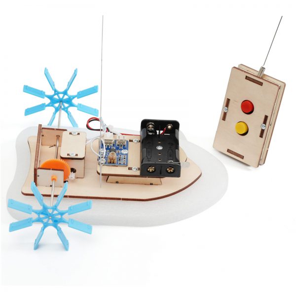 Remote Control Paddle Boat - Image 3